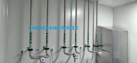 Sistema di distribuzione dell'acqua purificata ad anello pressurizzato per sistema di iniezione