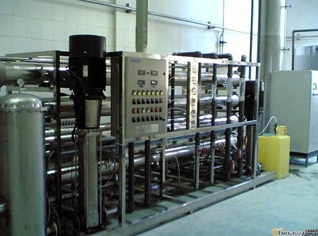 20 M3/h Capacità di uscita Toray / Dow Membrane 8080 Caldaia Sistema di trattamento dell'acqua di alimentazione